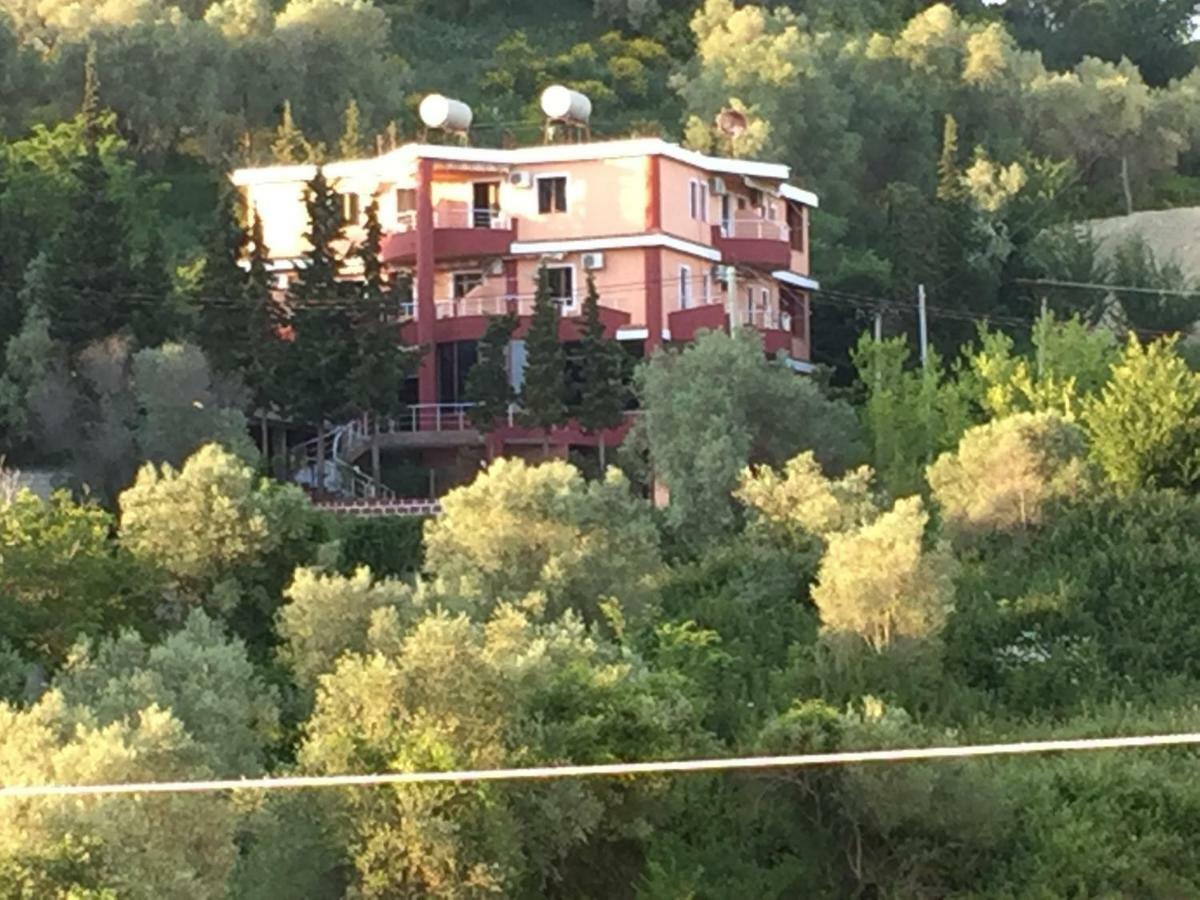 Hotel Moris Kryemedhej Luaran gambar