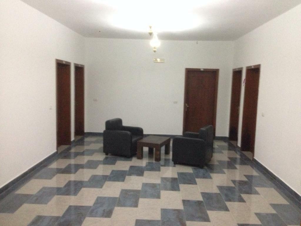 Hotel Moris Kryemedhej Luaran gambar